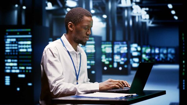 Hébergeur VPS géré : comment ça marche ?